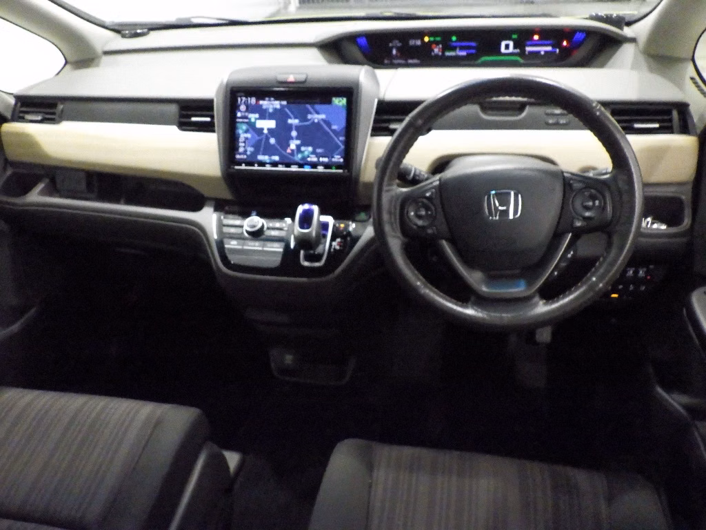HONDA FREED