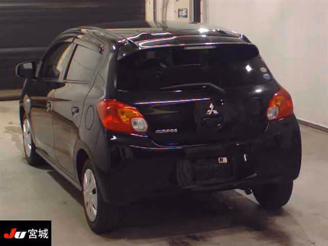 MITSUBISHI MIRAGE