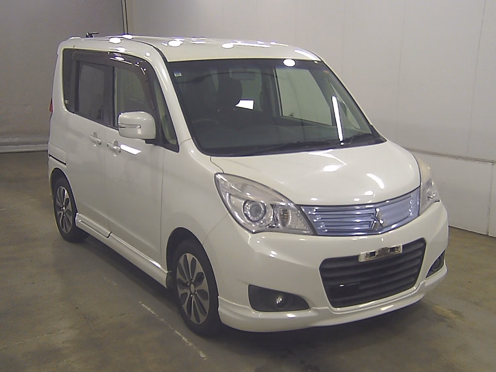 MITSUBISHI DELICA D:2