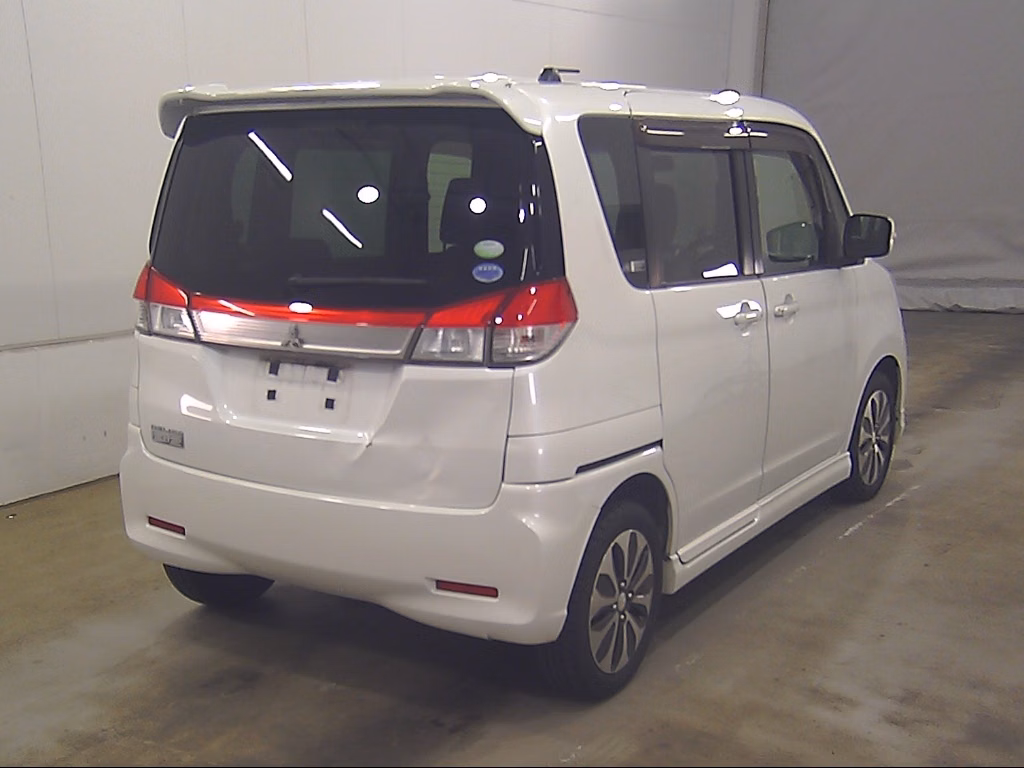 MITSUBISHI DELICA D:2