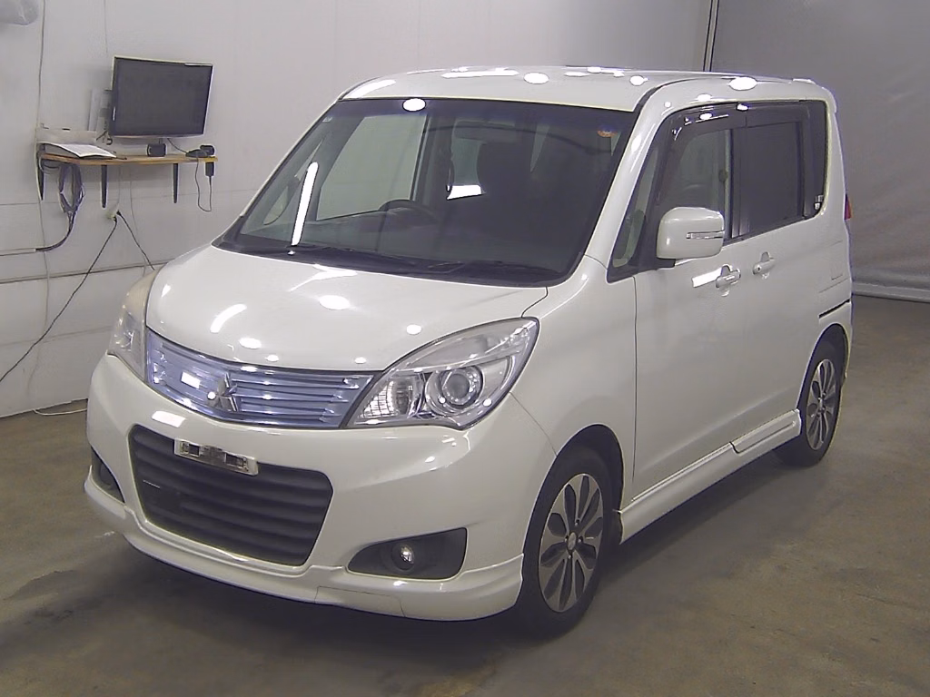 MITSUBISHI DELICA D:2