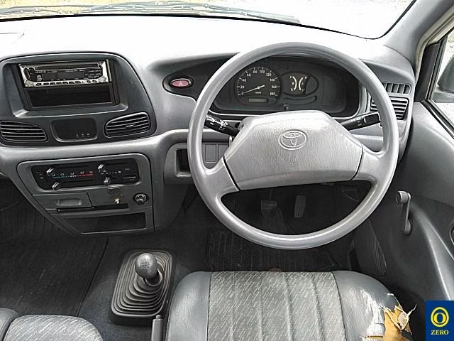 TOYOTA LITE ACE