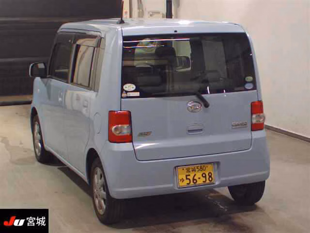 DAIHATSU MOVE CONTE