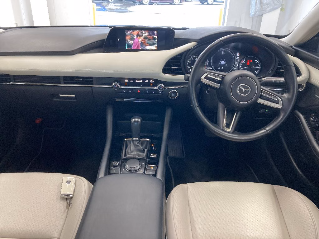 MAZDA MAZDA3