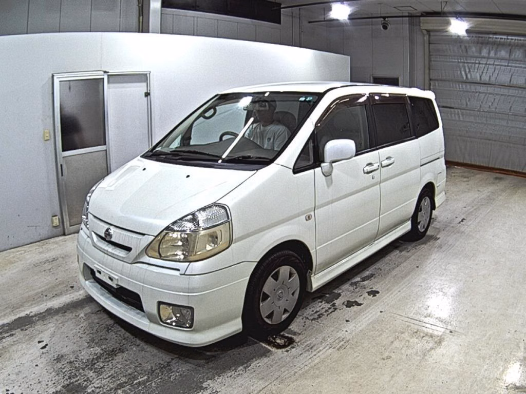 NISSAN SERENA