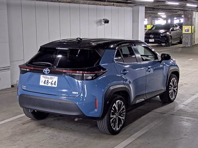 TOYOTA YARIS CROSS
