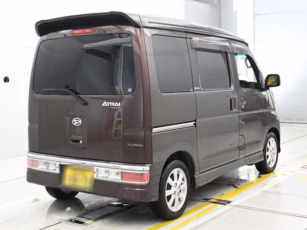 DAIHATSU ATRAI