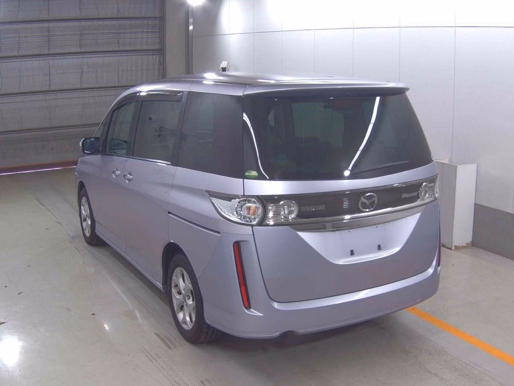 MAZDA BIANTE
