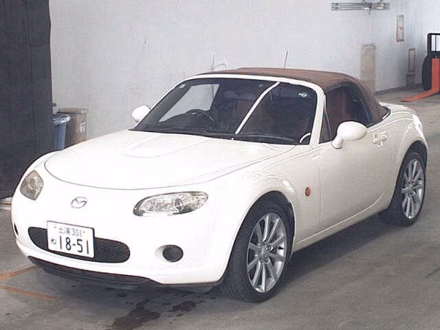 MAZDA ROADSTER