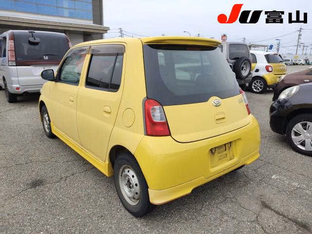 DAIHATSU ESSE