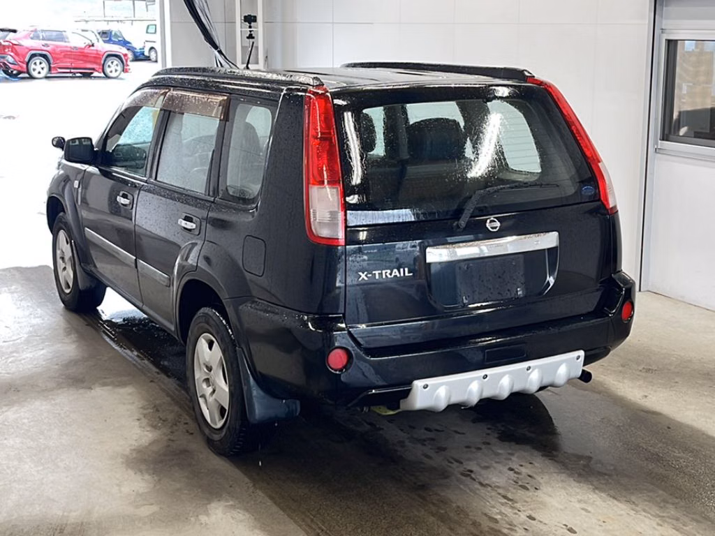 NISSAN X-TRAIL