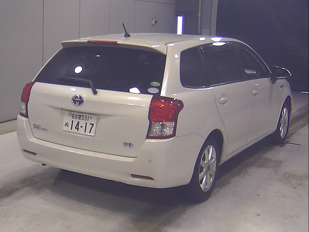 TOYOTA COROLLA FIELDER