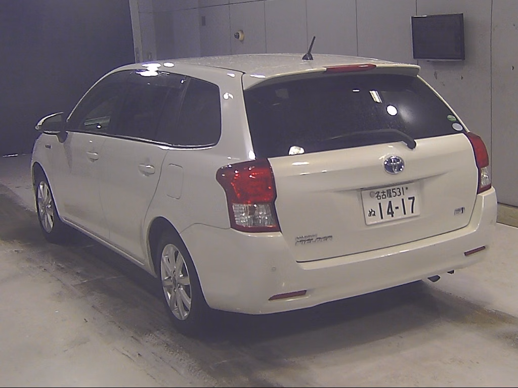 TOYOTA COROLLA FIELDER
