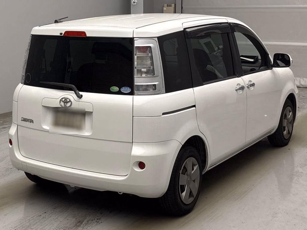 TOYOTA SIENTA