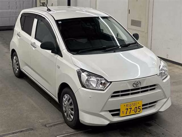 TOYOTA PIXIS EPOCH