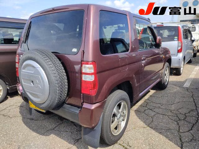 MITSUBISHI PAJERO MINI