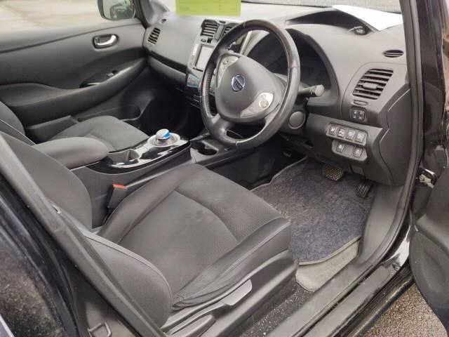 NISSAN LEAF