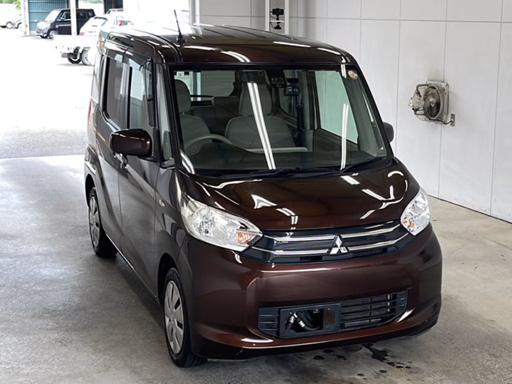 MITSUBISHI EK SPACE