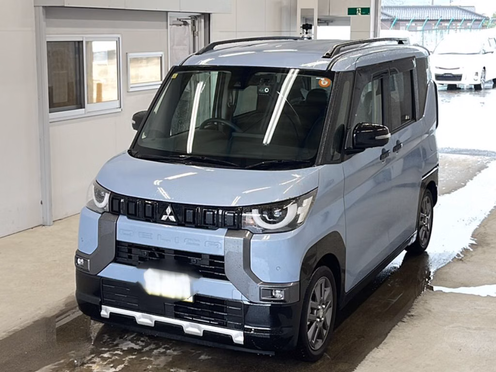 MITSUBISHI DELICA MINI