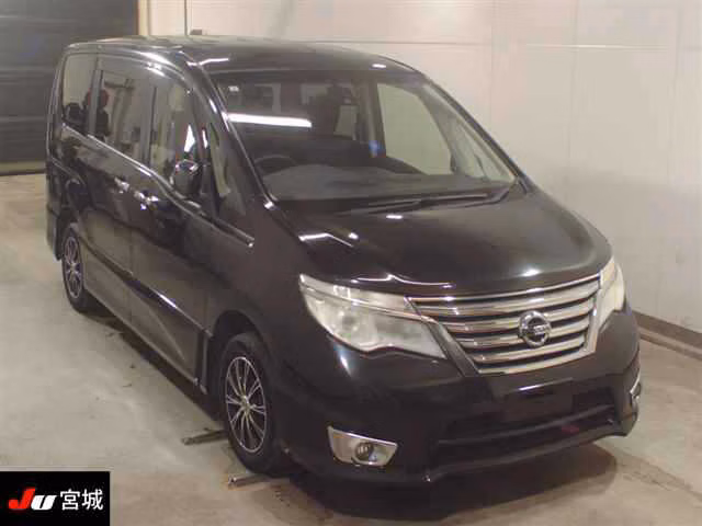 NISSAN SERENA