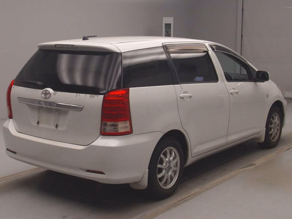 TOYOTA WISH