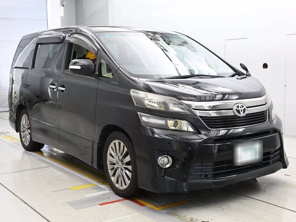 TOYOTA VELLFIRE
