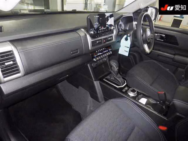 MITSUBISHI TRITON