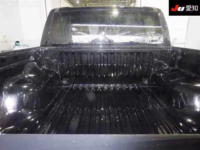 MITSUBISHI TRITON