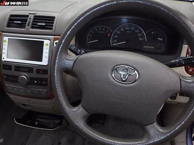 TOYOTA IPSUM