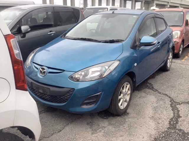 MAZDA DEMIO