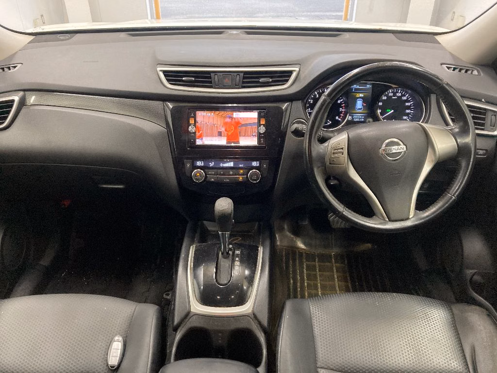 NISSAN X-TRAIL