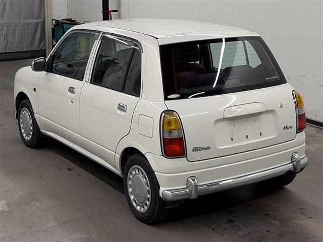 DAIHATSU MIRA GINO