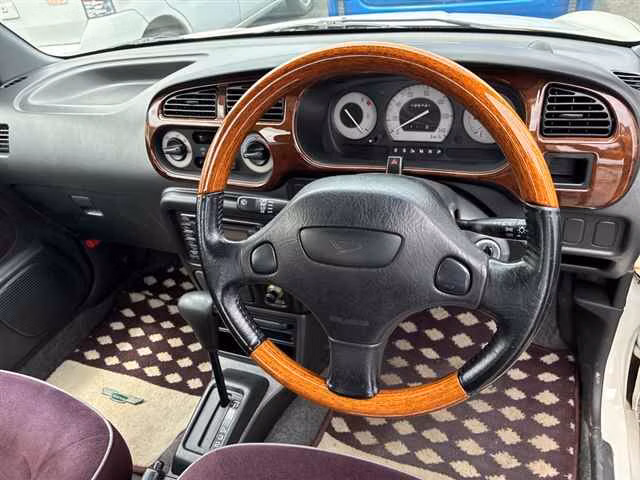 DAIHATSU MIRA GINO