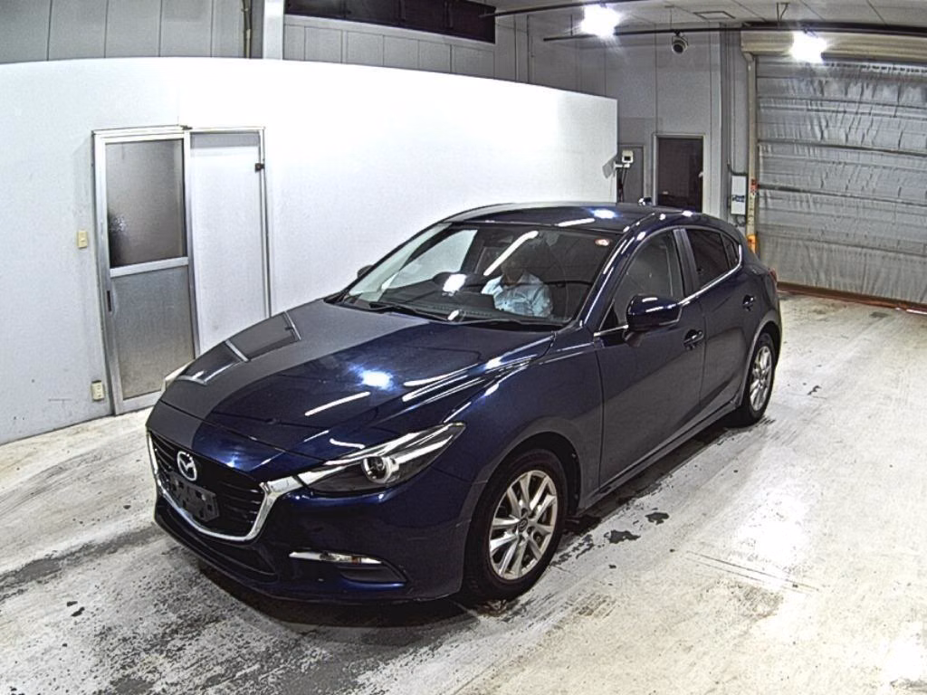 MAZDA AXELA