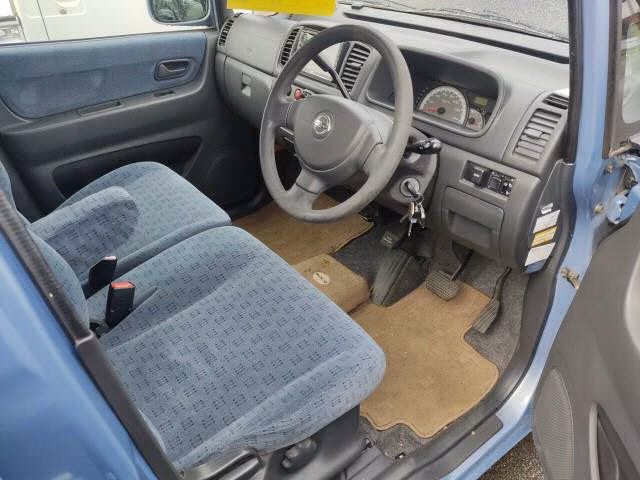 NISSAN MOCO