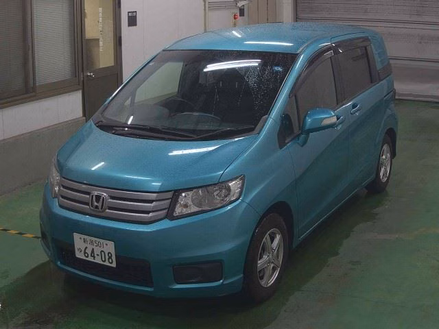 HONDA FREED SPIKE