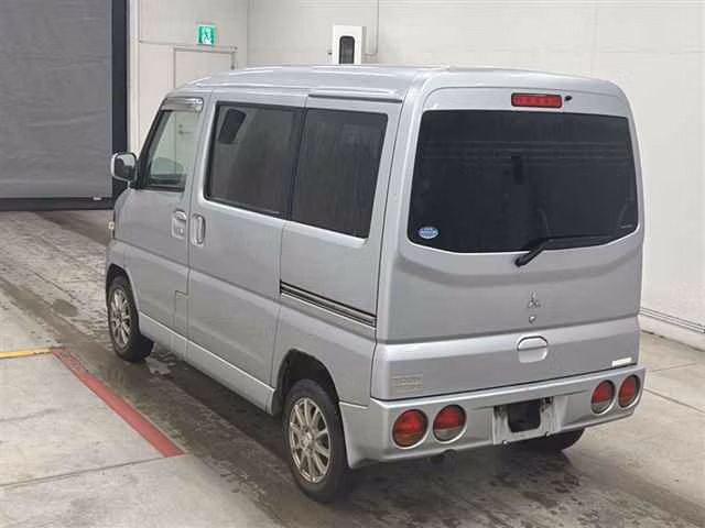 MITSUBISHI TOWN BOX