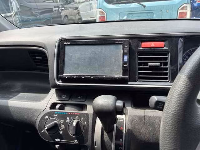 HONDA LIFE