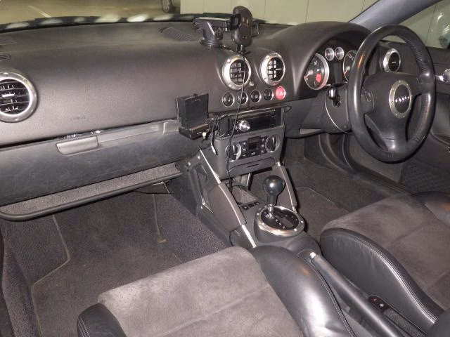 AUDI TT
