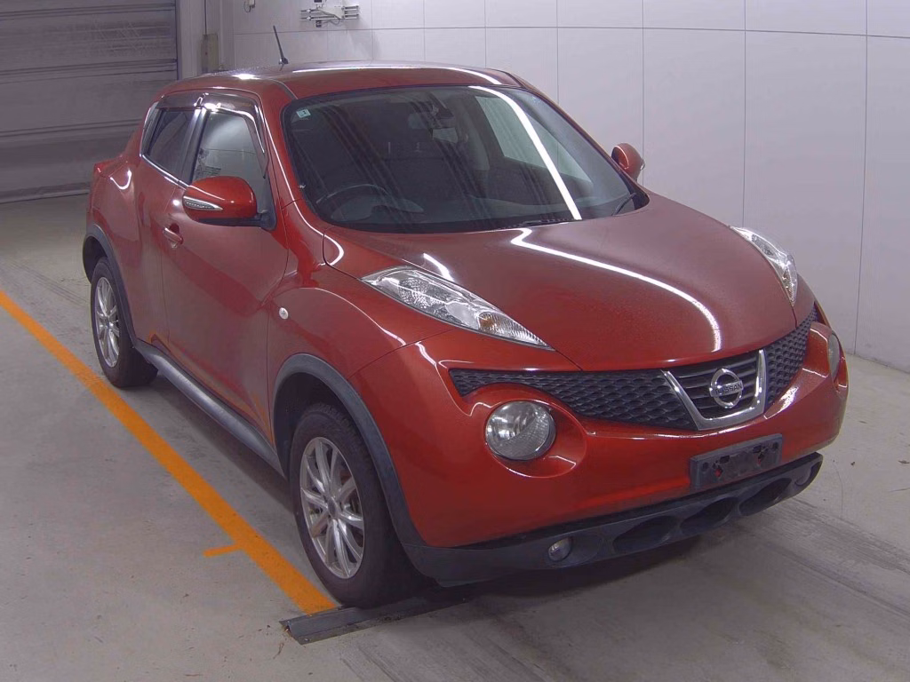 NISSAN JUKE