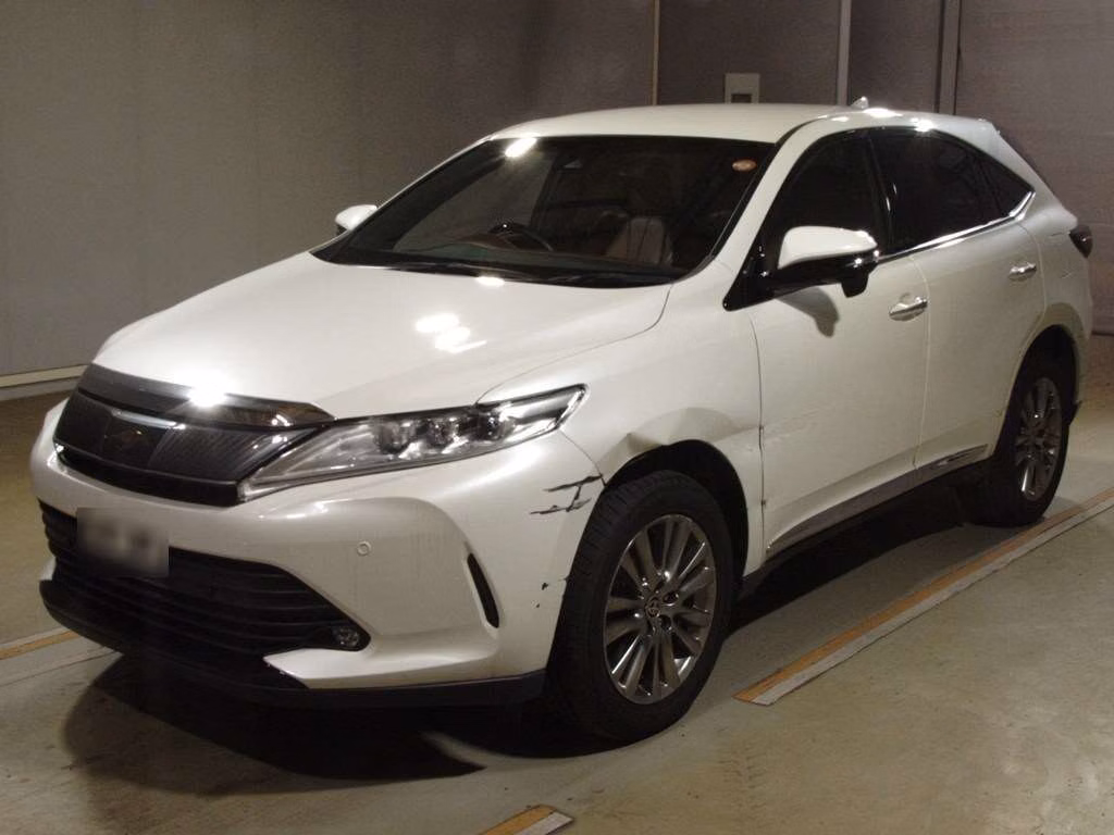 TOYOTA HARRIER