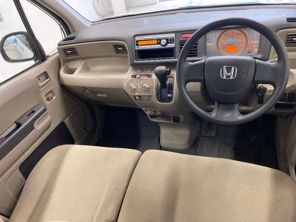 HONDA LIFE