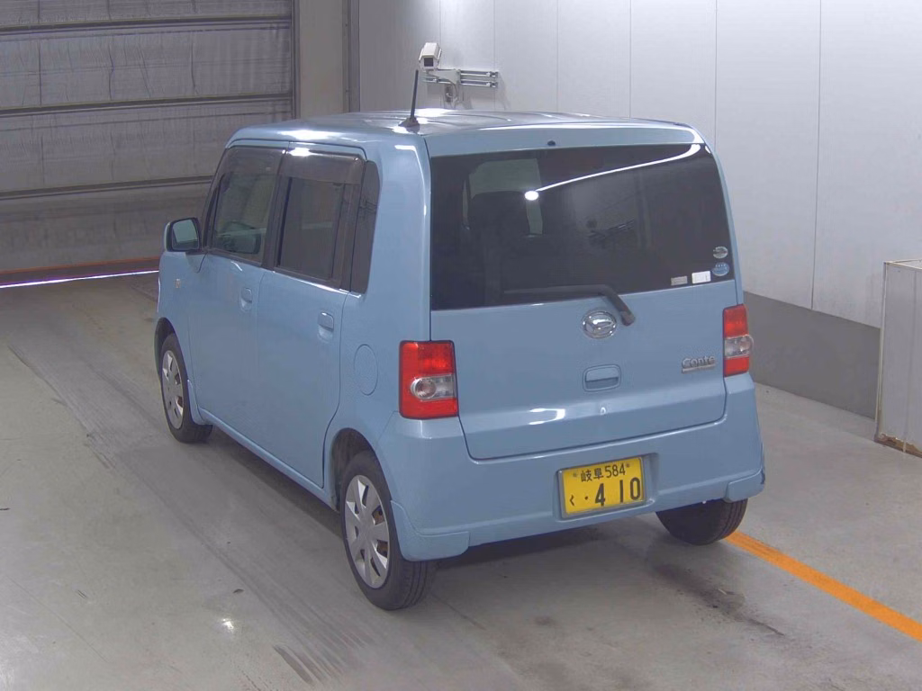 DAIHATSU MOVE CONTE