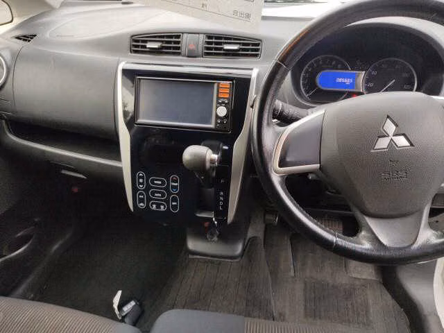 MITSUBISHI EK CUSTOM