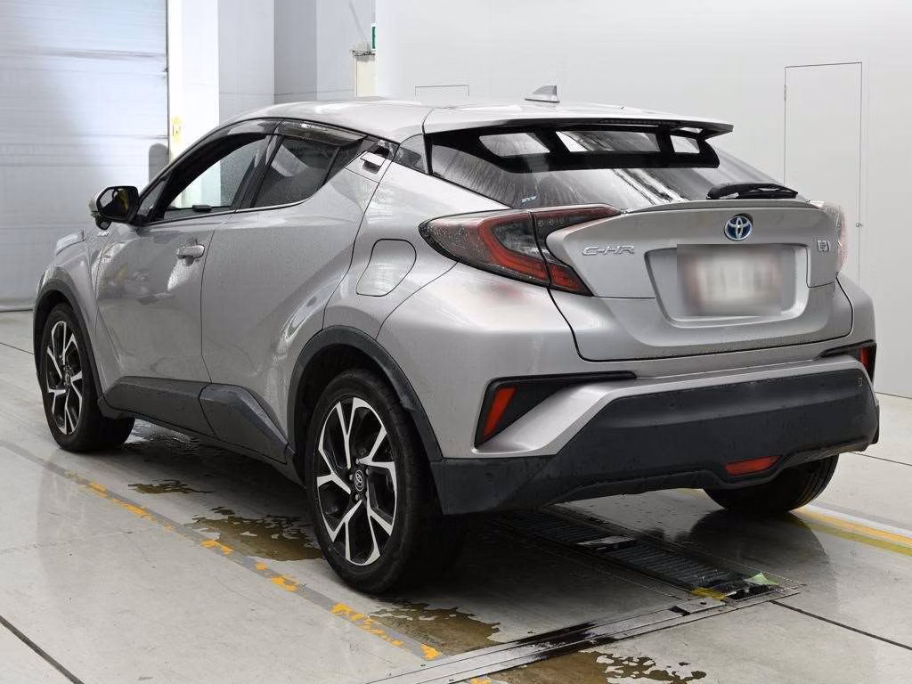 TOYOTA C-HR