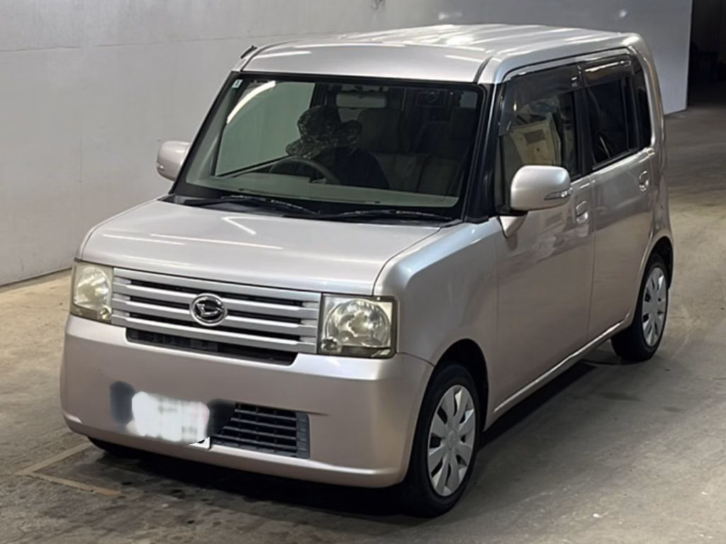 DAIHATSU MOVE CONTE