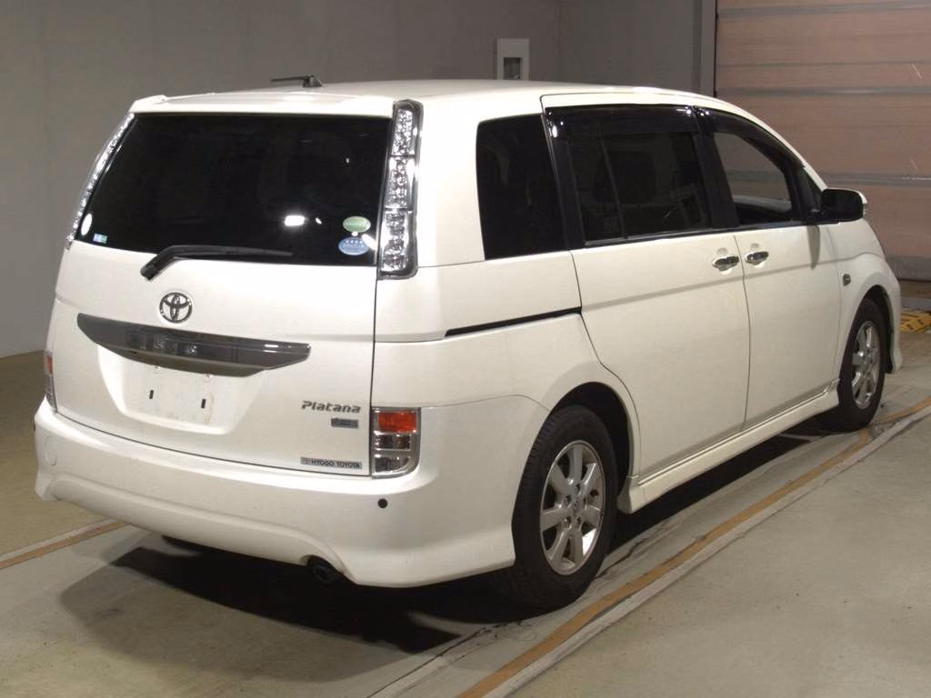 TOYOTA ISIS