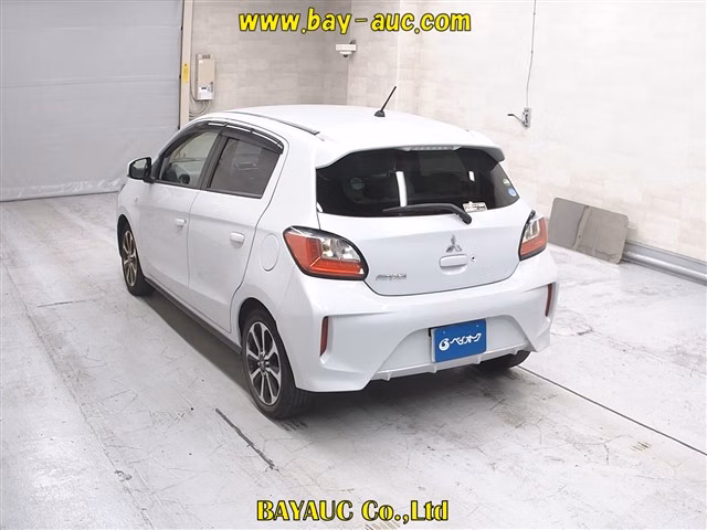 MITSUBISHI MIRAGE
