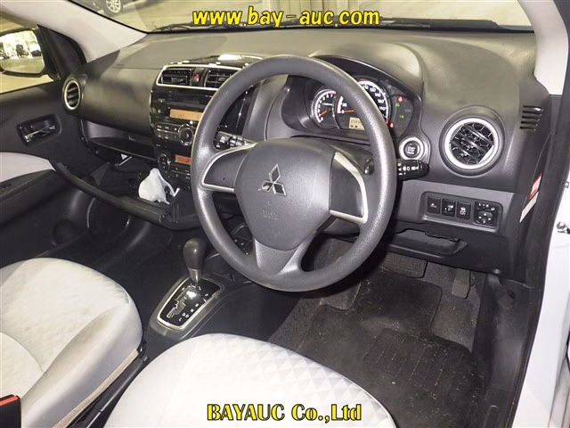 MITSUBISHI MIRAGE