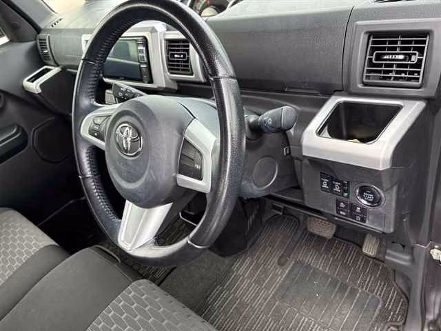 TOYOTA PIXIS MEGA
